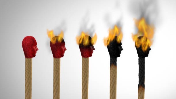O Silêncio Antes do Esgotamento: Uma Reflexão Essencial Sobre o Burnout no Trabalho